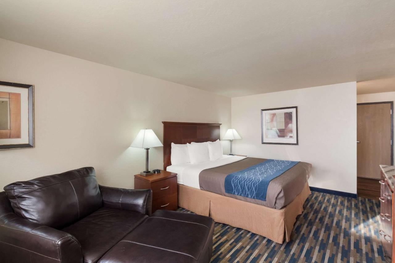 Rodeway Inn Fort Morgan Esterno foto