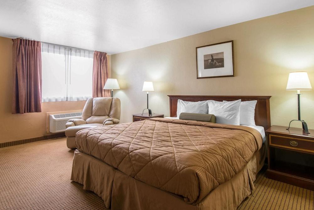 Rodeway Inn Fort Morgan Esterno foto